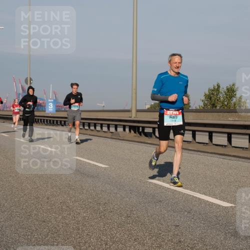 03.10.2025 - Köhlbrandbrückenlauf Fabian Wolf http://msf.ph/oto/9037404 03.10.2025 09:51:59 Position 3 1319 meine-sportfotos.de