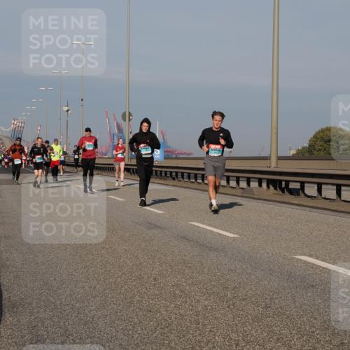 03.10.2025 - Köhlbrandbrückenlauf Fabian Wolf http://msf.ph/oto/9037430 03.10.2025 09:52:00 Position 3  meine-sportfotos.de