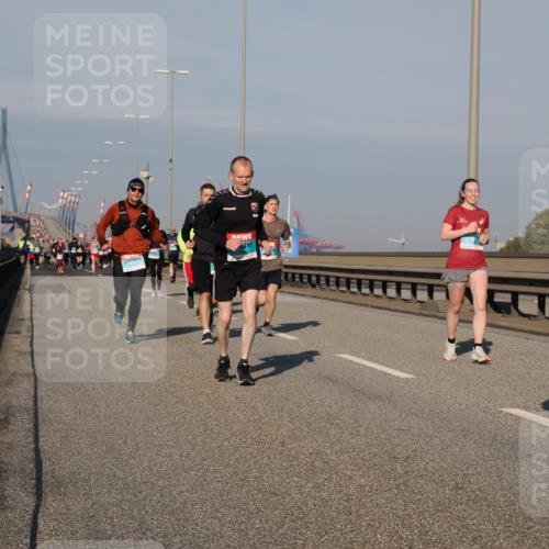 03.10.2025 - Köhlbrandbrückenlauf Fabian Wolf http://msf.ph/oto/9037596 03.10.2025 09:52:07 Position 3 2696 meine-sportfotos.de