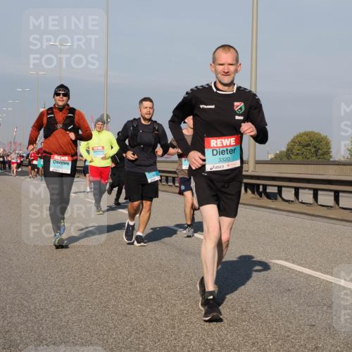 03.10.2025 - Köhlbrandbrückenlauf Fabian Wolf http://msf.ph/oto/9037648 03.10.2025 09:52:09 Position 3 1125, 168, 3320 meine-sportfotos.de