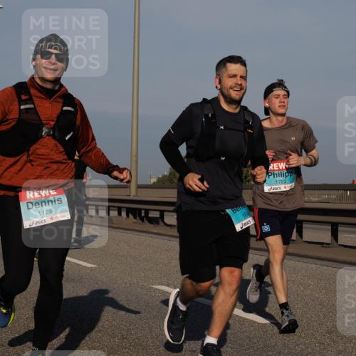 03.10.2025 - Köhlbrandbrückenlauf Fabian Wolf http://msf.ph/oto/9037698 03.10.2025 09:52:11 Position 3 1125, 168, 1722 meine-sportfotos.de