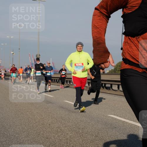 03.10.2025 - Köhlbrandbrückenlauf Fabian Wolf http://msf.ph/oto/9037707 03.10.2025 09:52:11 Position 3 1451, 125 meine-sportfotos.de