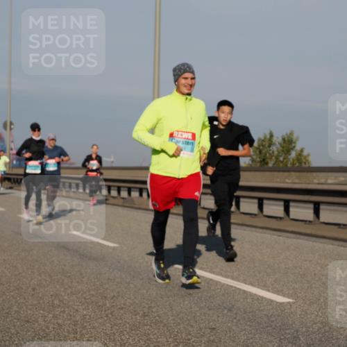 03.10.2025 - Köhlbrandbrückenlauf Fabian Wolf http://msf.ph/oto/9037730 03.10.2025 09:52:13 Position 3  meine-sportfotos.de