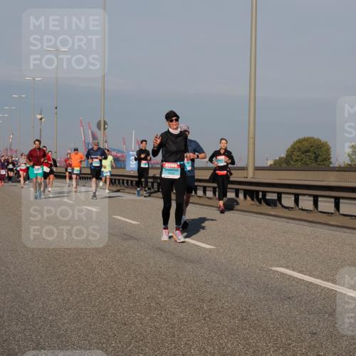 03.10.2025 - Köhlbrandbrückenlauf Fabian Wolf http://msf.ph/oto/9037747 03.10.2025 09:52:14 Position 3 2814 meine-sportfotos.de