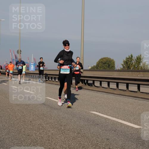 03.10.2025 - Köhlbrandbrückenlauf Fabian Wolf http://msf.ph/oto/9037758 03.10.2025 09:52:15 Position 3 2814 meine-sportfotos.de