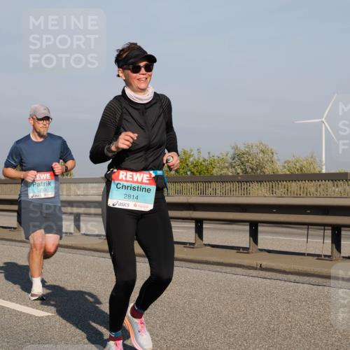 03.10.2025 - Köhlbrandbrückenlauf Fabian Wolf http://msf.ph/oto/9037799 03.10.2025 09:52:17 Position 3 2733, 2814 meine-sportfotos.de