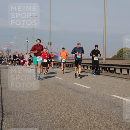 03.10.2025 - Köhlbrandbrückenlauf Fabian Wolf http://msf.ph/oto/9037814 03.10.2025 09:52:18 Position 3  meine-sportfotos.de