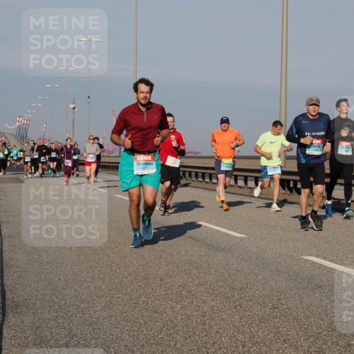 03.10.2025 - Köhlbrandbrückenlauf Fabian Wolf http://msf.ph/oto/9037853 03.10.2025 09:52:21 Position 3 3177, 1250 meine-sportfotos.de