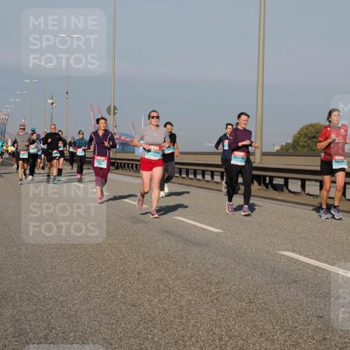 03.10.2025 - Köhlbrandbrückenlauf Fabian Wolf http://msf.ph/oto/9037943 03.10.2025 09:52:26 Position 3 2734 meine-sportfotos.de