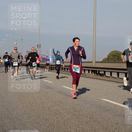 03.10.2025 - Köhlbrandbrückenlauf Fabian Wolf http://msf.ph/oto/9038023 03.10.2025 09:52:29 Position 3 2731 meine-sportfotos.de