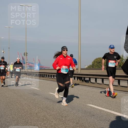 03.10.2025 - Köhlbrandbrückenlauf Fabian Wolf http://msf.ph/oto/9038618 03.10.2025 09:52:58 Position 3 3189, 1369 meine-sportfotos.de