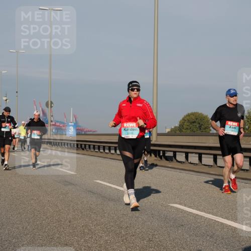 03.10.2025 - Köhlbrandbrückenlauf Fabian Wolf http://msf.ph/oto/9038622 03.10.2025 09:52:59 Position 3 3189, 1369 meine-sportfotos.de