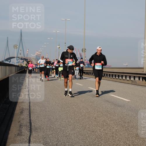 03.10.2025 - Köhlbrandbrückenlauf Fabian Wolf http://msf.ph/oto/9038667 03.10.2025 09:53:01 Position 3 1764 meine-sportfotos.de