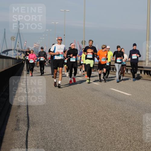 03.10.2025 - Köhlbrandbrückenlauf Fabian Wolf http://msf.ph/oto/9038762 03.10.2025 09:53:05 Position 3  meine-sportfotos.de