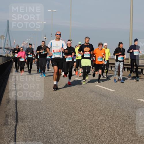 03.10.2025 - Köhlbrandbrückenlauf Fabian Wolf http://msf.ph/oto/9038790 03.10.2025 09:53:06 Position 3 1567, 1430 meine-sportfotos.de