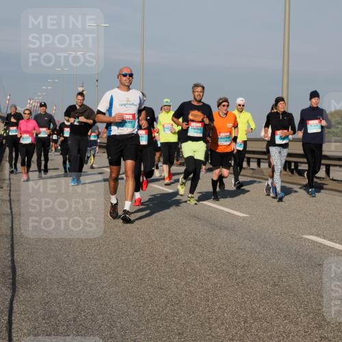 03.10.2025 - Köhlbrandbrückenlauf Fabian Wolf http://msf.ph/oto/9038800 03.10.2025 09:53:07 Position 3 1163, 1430 meine-sportfotos.de