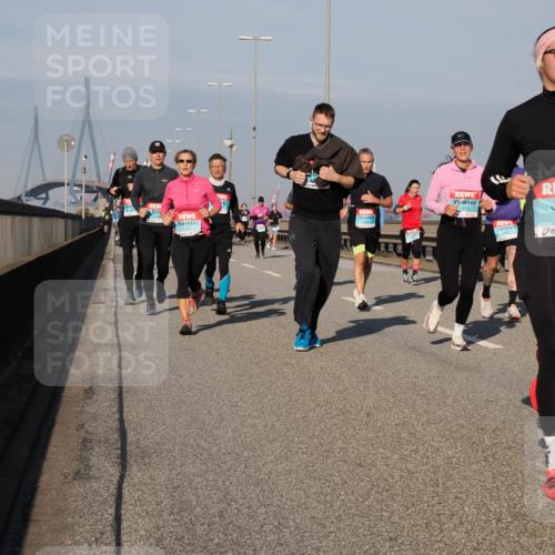 03.10.2025 - Köhlbrandbrückenlauf Fabian Wolf http://msf.ph/oto/9038862 03.10.2025 09:53:10 Position 3 1478 meine-sportfotos.de