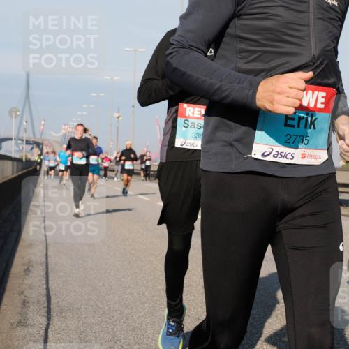03.10.2025 - Köhlbrandbrückenlauf Fabian Wolf http://msf.ph/oto/9038977 03.10.2025 09:53:15 Position 3 338, 2735 meine-sportfotos.de