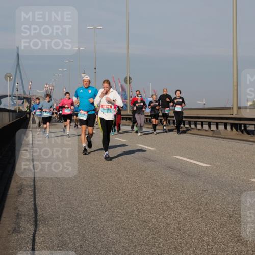 03.10.2025 - Köhlbrandbrückenlauf Fabian Wolf http://msf.ph/oto/9039112 03.10.2025 09:53:25 Position 3  meine-sportfotos.de