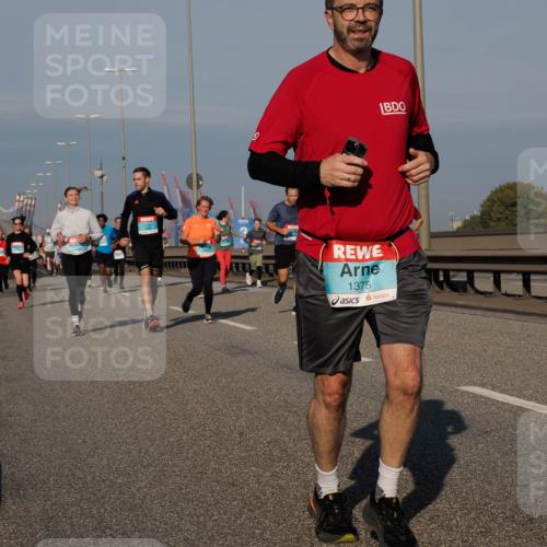 03.10.2025 - Köhlbrandbrückenlauf Fabian Wolf http://msf.ph/oto/9039645 03.10.2025 09:53:48 Position 3 0, 1375 meine-sportfotos.de