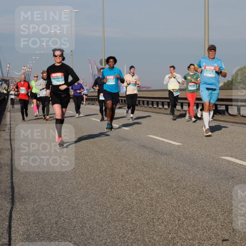 03.10.2025 - Köhlbrandbrückenlauf Fabian Wolf http://msf.ph/oto/9039765 03.10.2025 09:53:54 Position 3 1413 meine-sportfotos.de