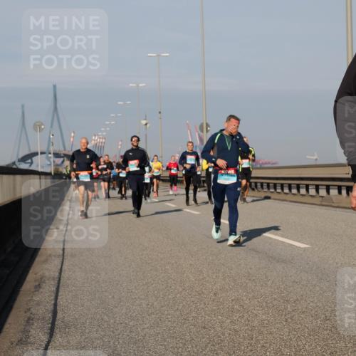 03.10.2025 - Köhlbrandbrückenlauf Fabian Wolf http://msf.ph/oto/9040161 03.10.2025 09:54:15 Position 3  meine-sportfotos.de