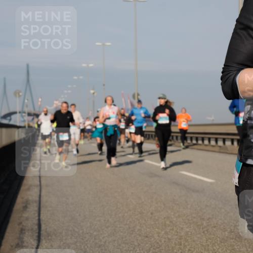 03.10.2025 - Köhlbrandbrückenlauf Fabian Wolf http://msf.ph/oto/9040407 03.10.2025 09:54:28 Position 3  meine-sportfotos.de