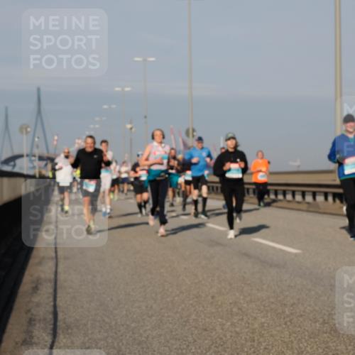03.10.2025 - Köhlbrandbrückenlauf Fabian Wolf http://msf.ph/oto/9040412 03.10.2025 09:54:28 Position 3  meine-sportfotos.de