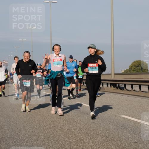 03.10.2025 - Köhlbrandbrückenlauf Fabian Wolf http://msf.ph/oto/9040471 03.10.2025 09:54:30 Position 3 149, 3818, 1747 meine-sportfotos.de