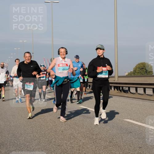 03.10.2025 - Köhlbrandbrückenlauf Fabian Wolf http://msf.ph/oto/9040476 03.10.2025 09:54:30 Position 3 1149, 3818, 1747 meine-sportfotos.de