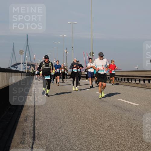 03.10.2025 - Köhlbrandbrückenlauf Fabian Wolf http://msf.ph/oto/9040679 03.10.2025 09:54:38 Position 3 512, 1786 meine-sportfotos.de