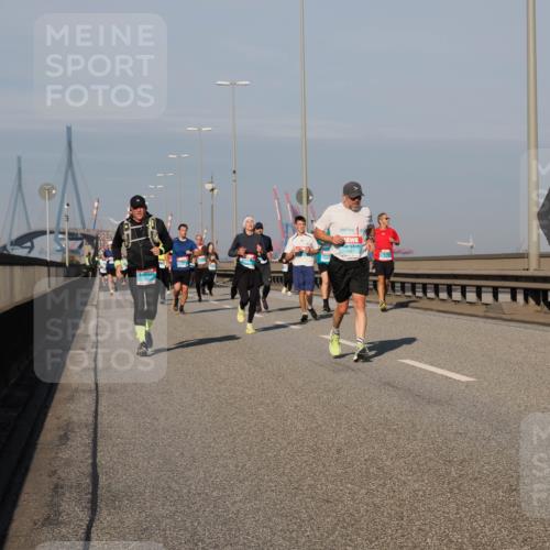 03.10.2025 - Köhlbrandbrückenlauf Fabian Wolf http://msf.ph/oto/9040688 03.10.2025 09:54:38 Position 3 1786 meine-sportfotos.de