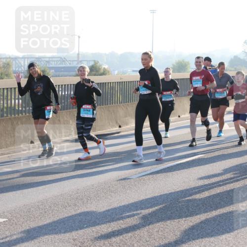 03.10.2025 - Köhlbrandbrückenlauf Lena Gebhardt http://msf.ph/oto/9040691 03.10.2025 09:25:12 Position 1 1935, 2617 meine-sportfotos.de