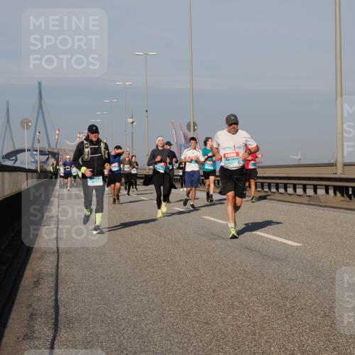 03.10.2025 - Köhlbrandbrückenlauf Fabian Wolf http://msf.ph/oto/9040698 03.10.2025 09:54:39 Position 3 1341, 1786 meine-sportfotos.de