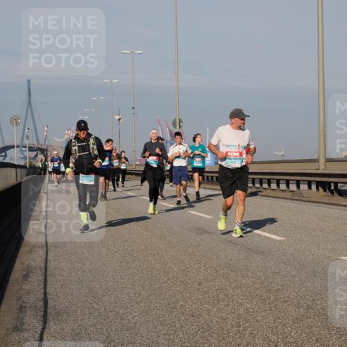 03.10.2025 - Köhlbrandbrückenlauf Fabian Wolf http://msf.ph/oto/9040710 03.10.2025 09:54:39 Position 3 1512, 1, 1341 meine-sportfotos.de