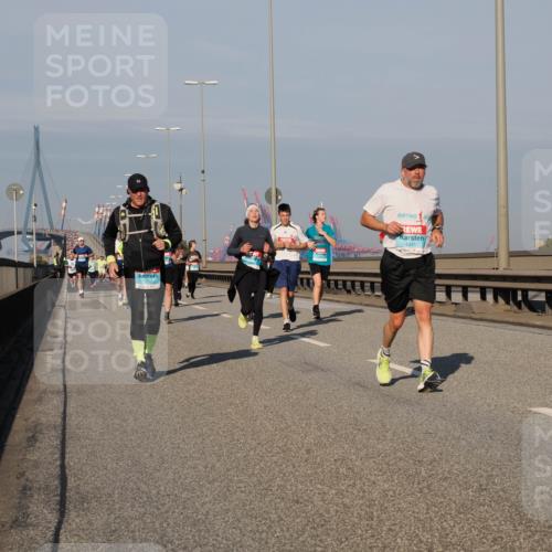 03.10.2025 - Köhlbrandbrückenlauf Fabian Wolf http://msf.ph/oto/9040726 03.10.2025 09:54:40 Position 3 1512, 1341 meine-sportfotos.de