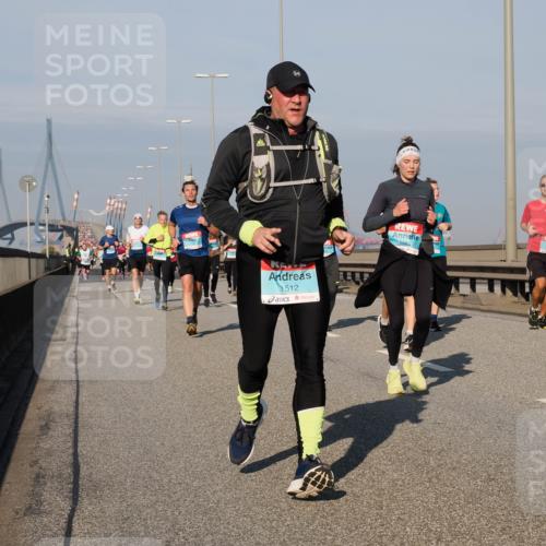 03.10.2025 - Köhlbrandbrückenlauf Fabian Wolf http://msf.ph/oto/9040804 03.10.2025 09:54:42 Position 3 1512, 1583 meine-sportfotos.de