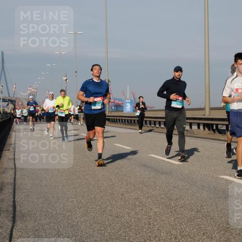 03.10.2025 - Köhlbrandbrückenlauf Fabian Wolf http://msf.ph/oto/9040860 03.10.2025 09:54:44 Position 3 1399, 1605 meine-sportfotos.de