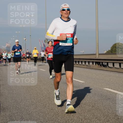 03.10.2025 - Köhlbrandbrückenlauf Fabian Wolf http://msf.ph/oto/9040985 03.10.2025 09:54:52 Position 3 3167 meine-sportfotos.de