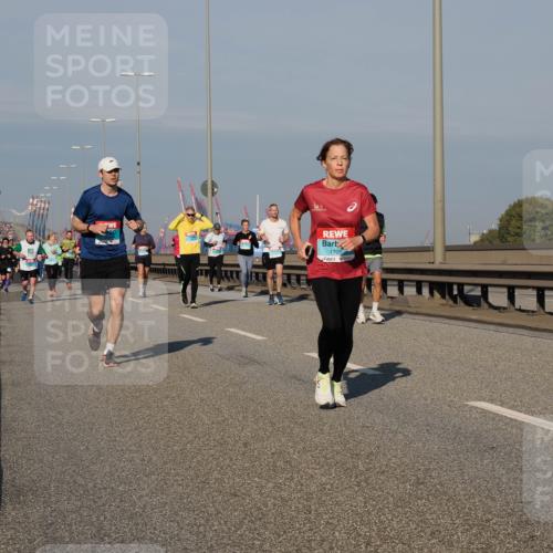 03.10.2025 - Köhlbrandbrückenlauf Fabian Wolf http://msf.ph/oto/9041028 03.10.2025 09:54:54 Position 3 1705 meine-sportfotos.de