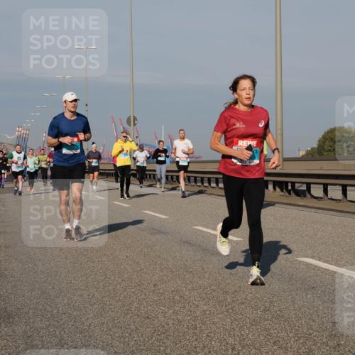 03.10.2025 - Köhlbrandbrückenlauf Fabian Wolf http://msf.ph/oto/9041035 03.10.2025 09:54:54 Position 3  meine-sportfotos.de