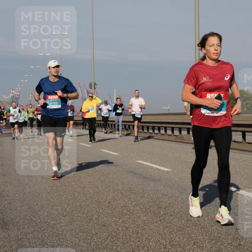 03.10.2025 - Köhlbrandbrückenlauf Fabian Wolf http://msf.ph/oto/9041052 03.10.2025 09:54:55 Position 3 3653 meine-sportfotos.de