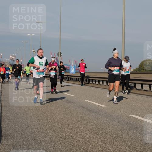 03.10.2025 - Köhlbrandbrückenlauf Fabian Wolf http://msf.ph/oto/9041138 03.10.2025 09:55:02 Position 3 3 meine-sportfotos.de