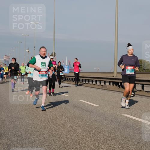 03.10.2025 - Köhlbrandbrückenlauf Fabian Wolf http://msf.ph/oto/9041150 03.10.2025 09:55:02 Position 3 1801 meine-sportfotos.de
