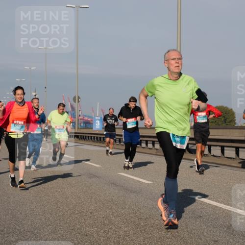 03.10.2025 - Köhlbrandbrückenlauf Fabian Wolf http://msf.ph/oto/9041371 03.10.2025 09:55:12 Position 3  meine-sportfotos.de