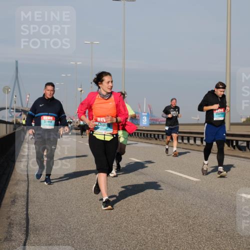 03.10.2025 - Köhlbrandbrückenlauf Fabian Wolf http://msf.ph/oto/9041400 03.10.2025 09:55:13 Position 3 1233, 3197, 3 meine-sportfotos.de