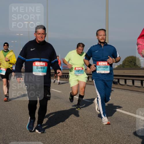 03.10.2025 - Köhlbrandbrückenlauf Fabian Wolf http://msf.ph/oto/9041457 03.10.2025 09:55:15 Position 3 1233, 1269, 1675 meine-sportfotos.de