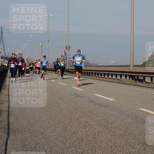 03.10.2025 - Köhlbrandbrückenlauf Fabian Wolf http://msf.ph/oto/9041571 03.10.2025 09:55:20 Position 3 1973 meine-sportfotos.de
