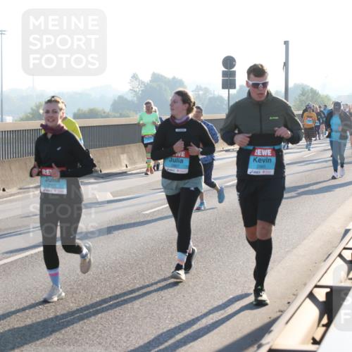 03.10.2025 - Köhlbrandbrückenlauf Lena Gebhardt http://msf.ph/oto/9041615 03.10.2025 09:25:40 Position 1 2966, 2965 meine-sportfotos.de