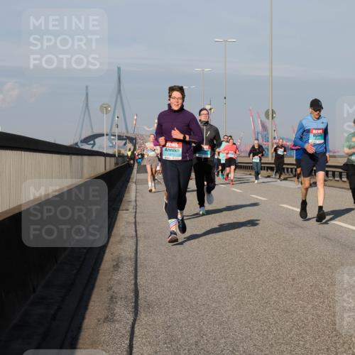 03.10.2025 - Köhlbrandbrückenlauf Fabian Wolf http://msf.ph/oto/9041681 03.10.2025 09:55:26 Position 3 1470, 3124 meine-sportfotos.de